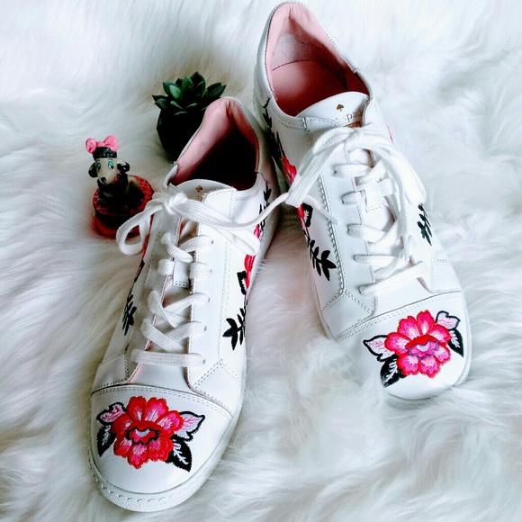kate spade Shoes - 🔥NEW🔥 kate spade Floral Leather Sneakers